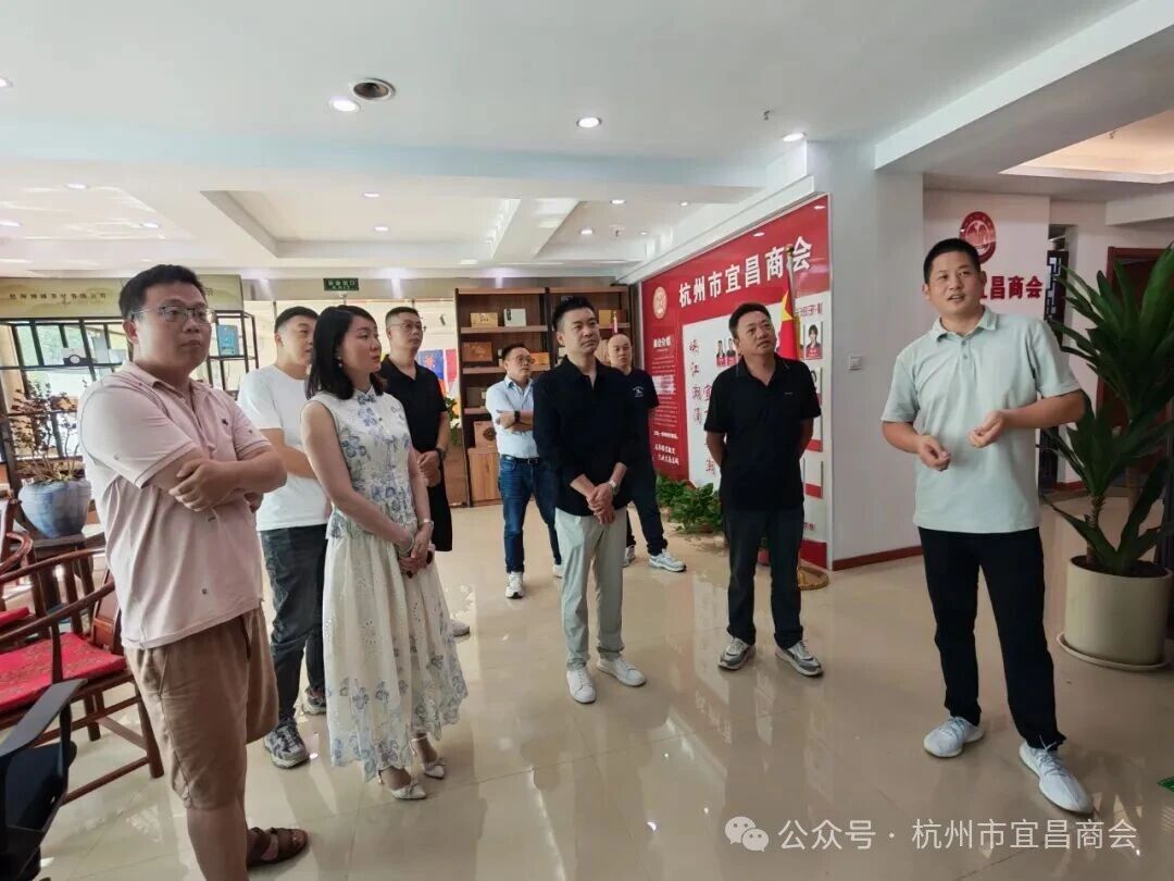 8ec1eeb8d0e4280a9bcd517589d2b325.jpg